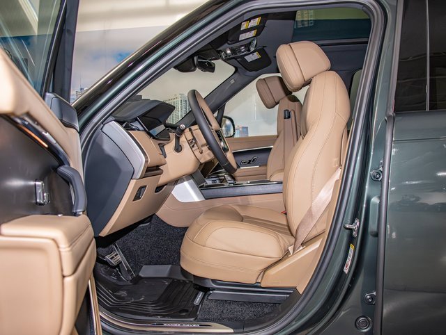 new 2026 Land Rover Range Rover car, priced at $152,605