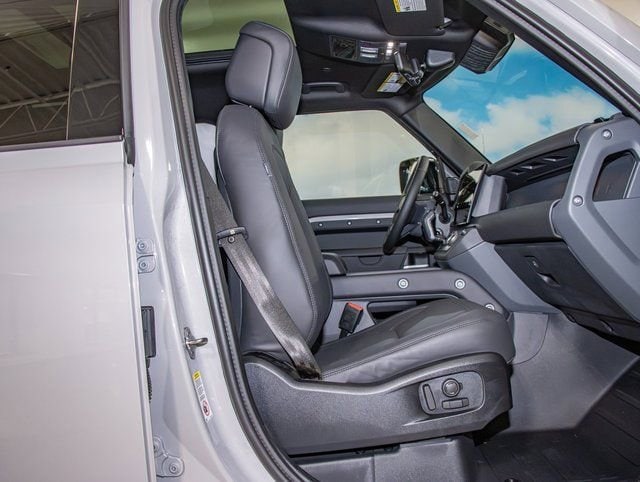 new 2026 Land Rover Defender 110 car, priced at $91,101