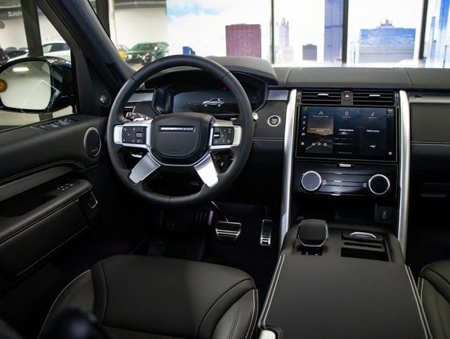 new 2026 Land Rover Discovery car, priced at $88,356