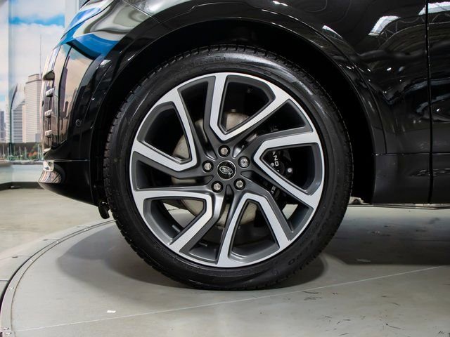 used 2025 Land Rover Discovery car, priced at $68,902