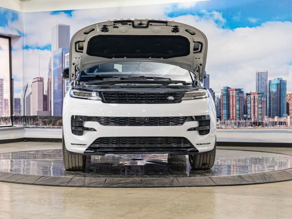 New 2026 Land Rover Range Rover Sport Dynamic SE SUV