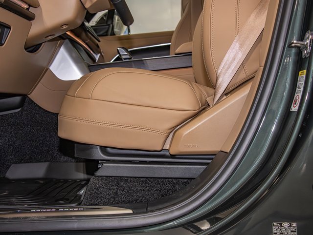 new 2026 Land Rover Range Rover car, priced at $152,605