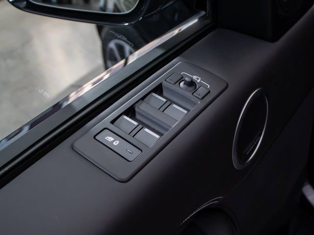 used 2025 Land Rover Discovery car, priced at $68,902