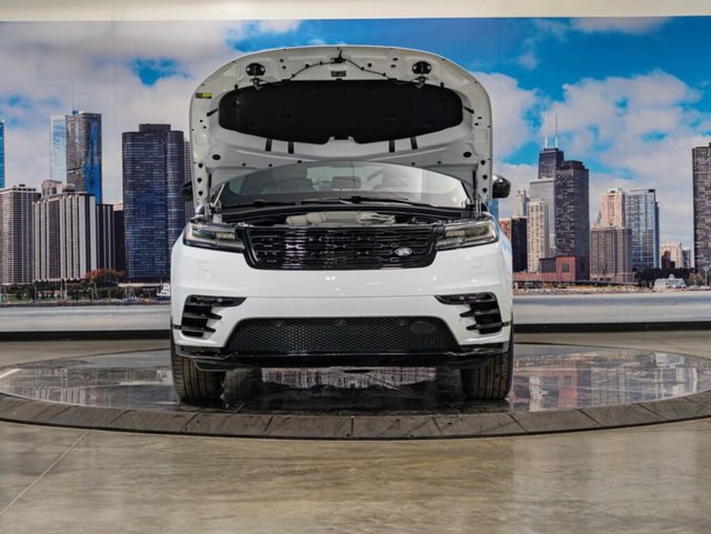 New 2026 Land Rover Range Rover Velar Dynamic SE