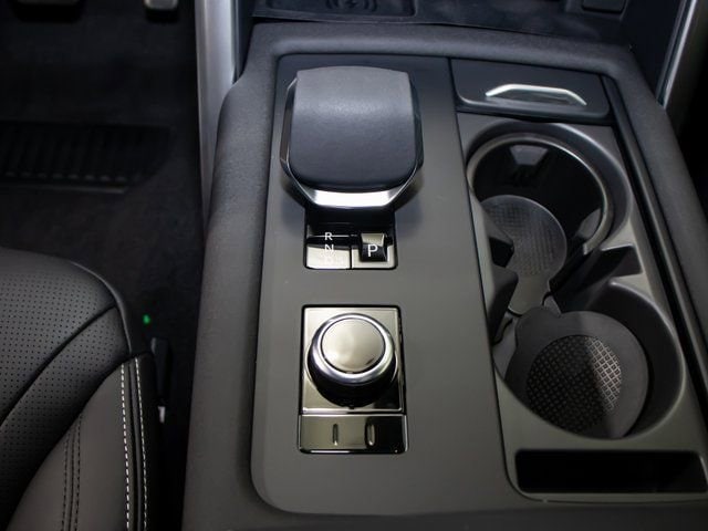 used 2025 Land Rover Discovery car, priced at $68,902