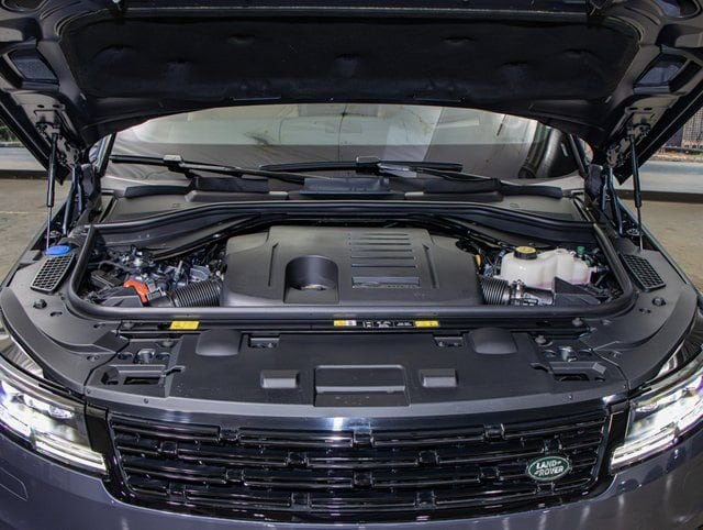new 2026 Land Rover Range Rover Sport car, priced at $104,105