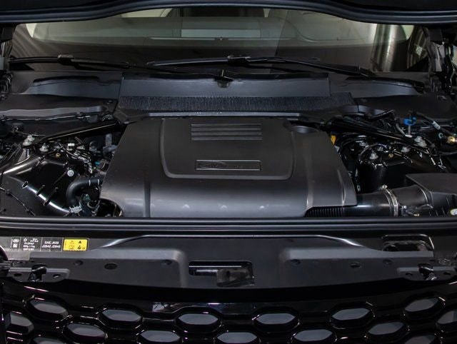 used 2026 Land Rover Discovery car, priced at $75,356