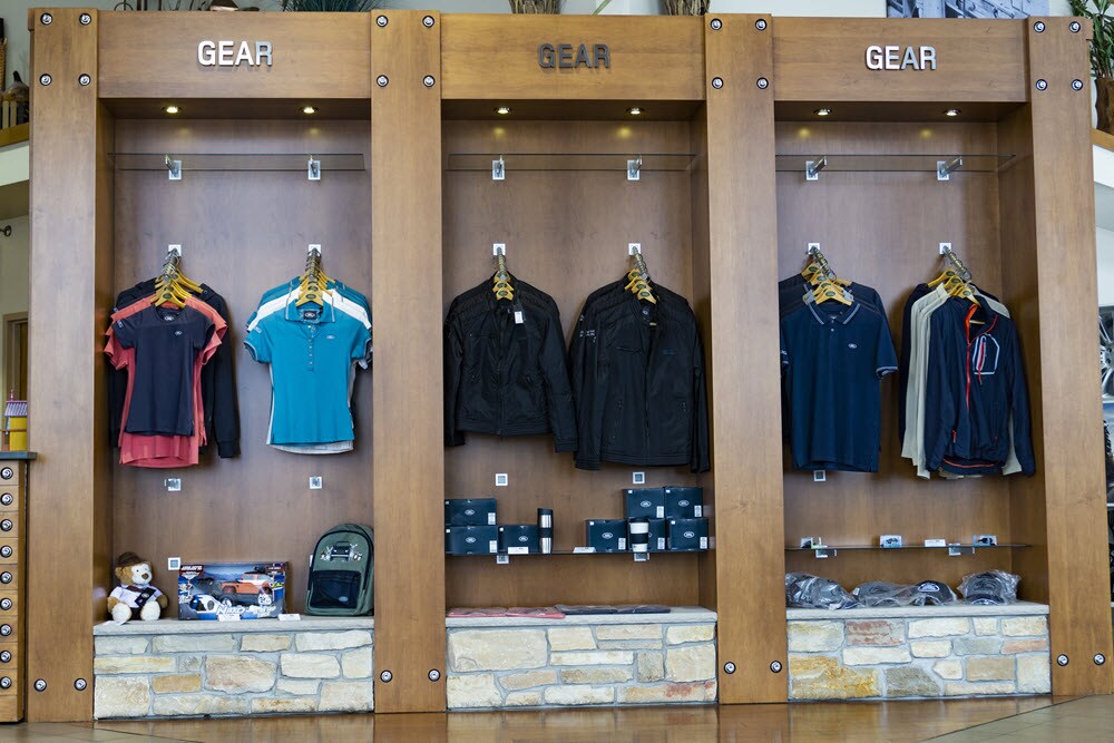 new 2025 Land Rover Range Rover car, priced at $127,155