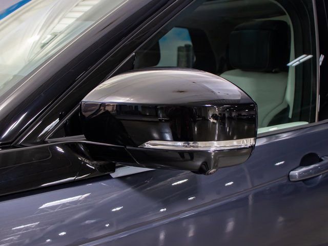 used 2025 Land Rover Discovery car, priced at $81,878