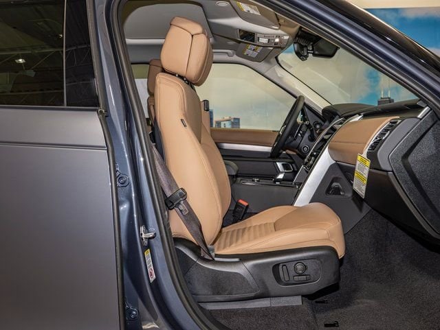 new 2026 Land Rover Discovery car, priced at $87,506
