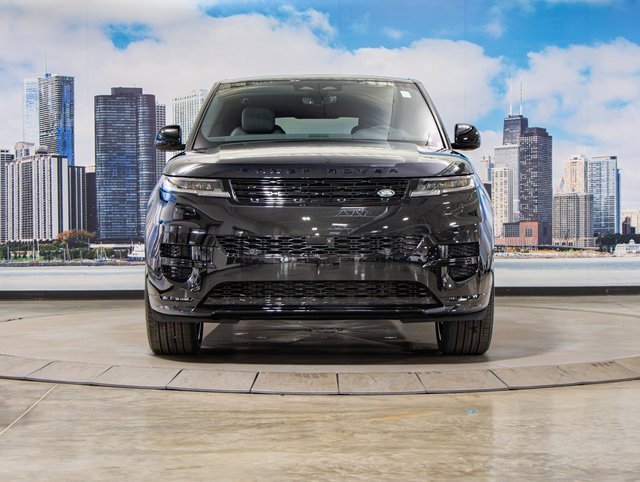 2025 Land Rover Range Rover Sport SE photo 3