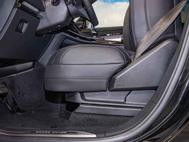 new 2025 Land Rover Range Rover Sport car, priced at $99,690