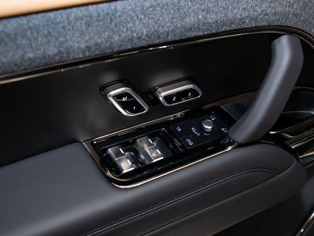 new 2025 Land Rover Range Rover Sport car, priced at $102,225