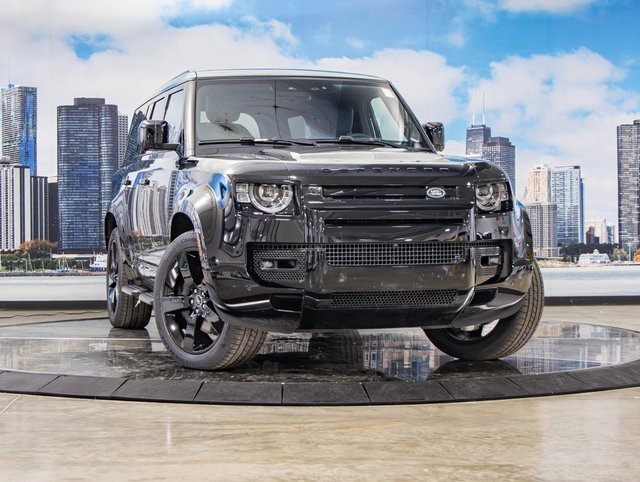 2025 Land Rover Defender 130 X-Dynamic SE photo 2