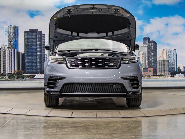 2026 Land Rover Range Rover Velar P250 Dynamic SE photo 4