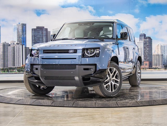 2026 Land Rover Defender X-Dynamic SE's photo