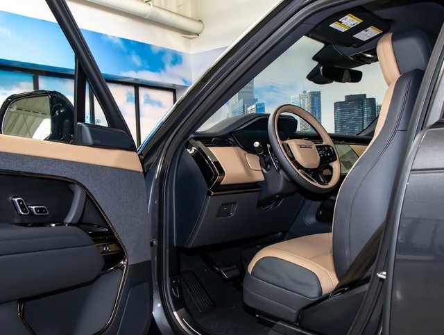 new 2025 Land Rover Range Rover Sport car, priced at $102,225