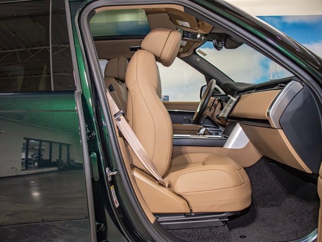 new 2026 Land Rover Range Rover car, priced at $160,205