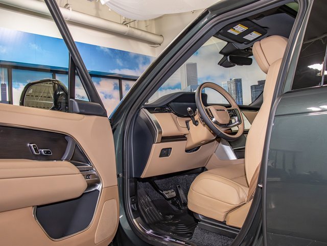 new 2026 Land Rover Range Rover car, priced at $152,605