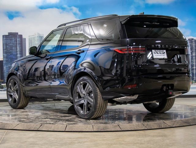 used 2026 Land Rover Discovery car, priced at $75,356