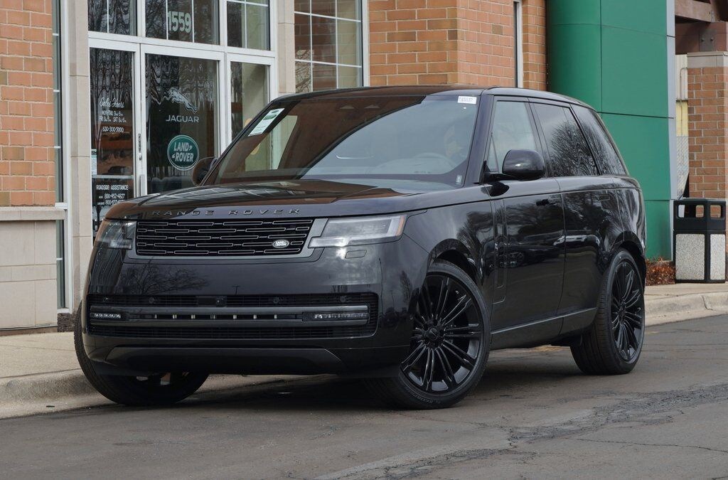 New 2026 Land Rover Range Rover SE SUV