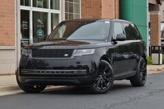 2025 Land Rover Range Rover SE SUV