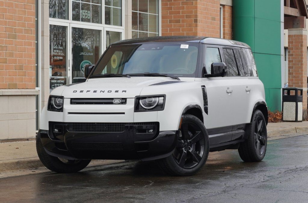 Used 2026 Land Rover Defender 110 X-Dynamic SE SUV