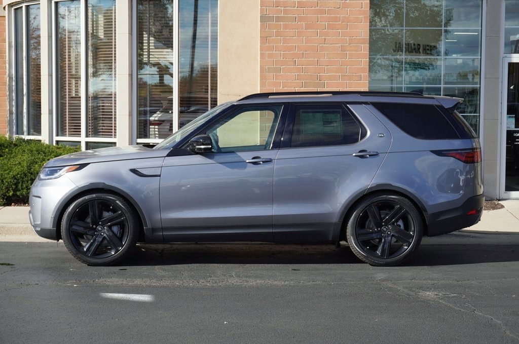 New 2025 Land Rover Discovery S SUV