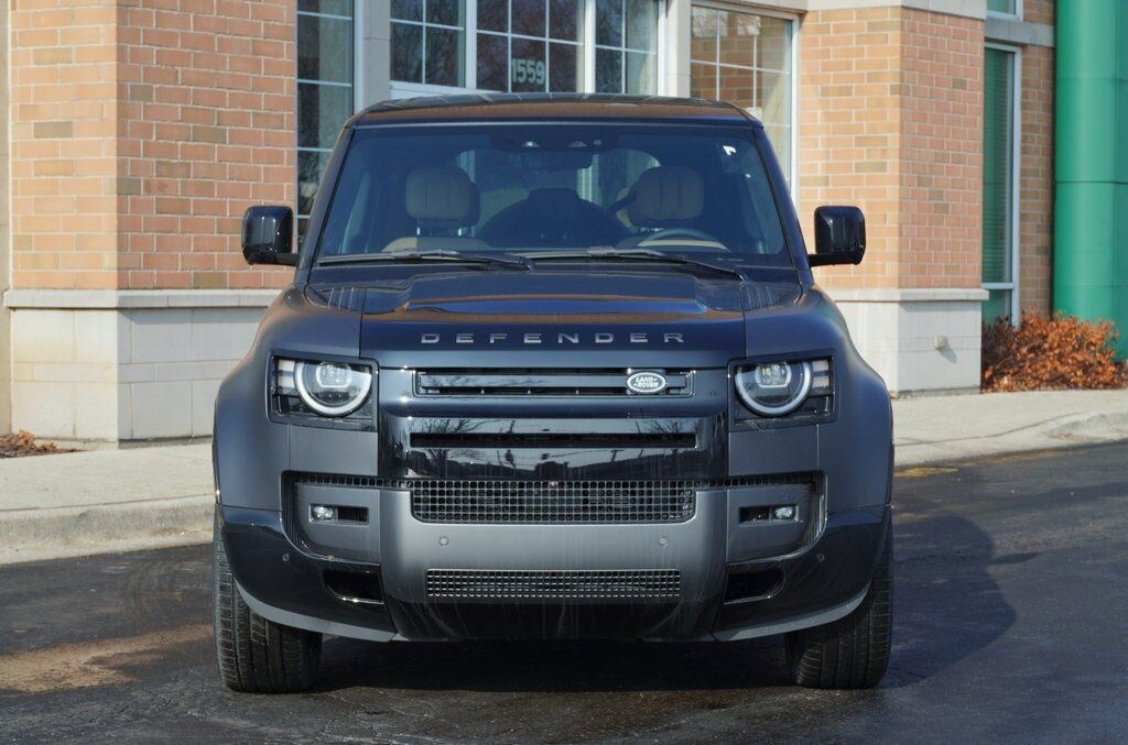 Used 2026 Land Rover Defender 110 V8 SUV