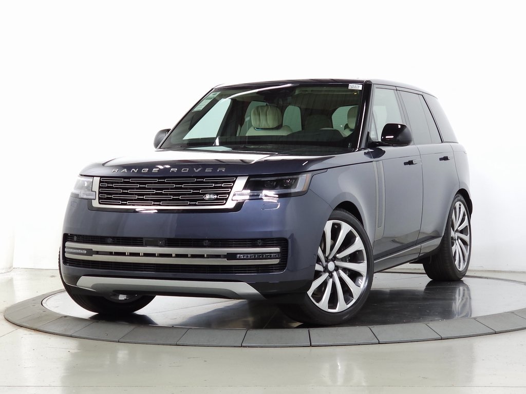New 2025 Land Rover Range Rover SE SUV