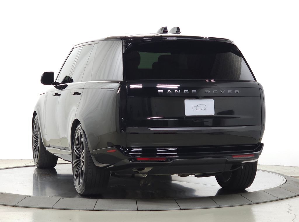 Used 2026 Land Rover Range Rover SE SUV