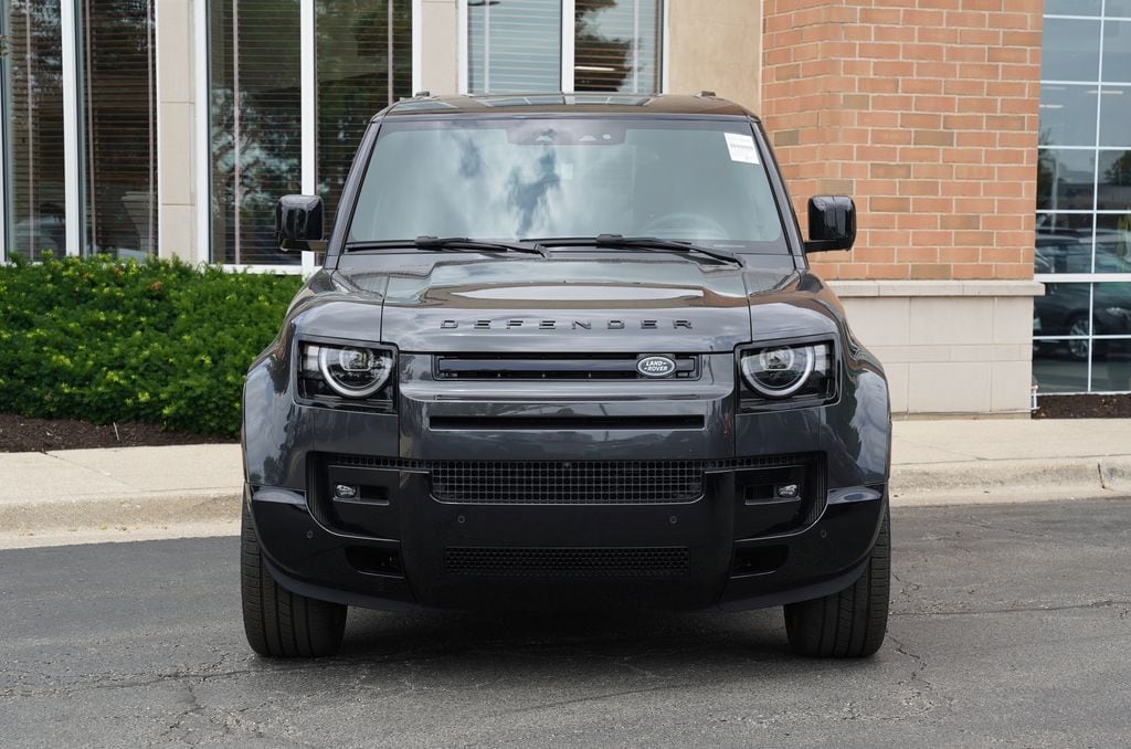 New 2026 Land Rover Defender 110 X-Dynamic SE SUV