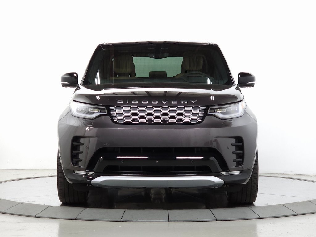 2024 Land Rover Discovery Metropolitan Edition 9