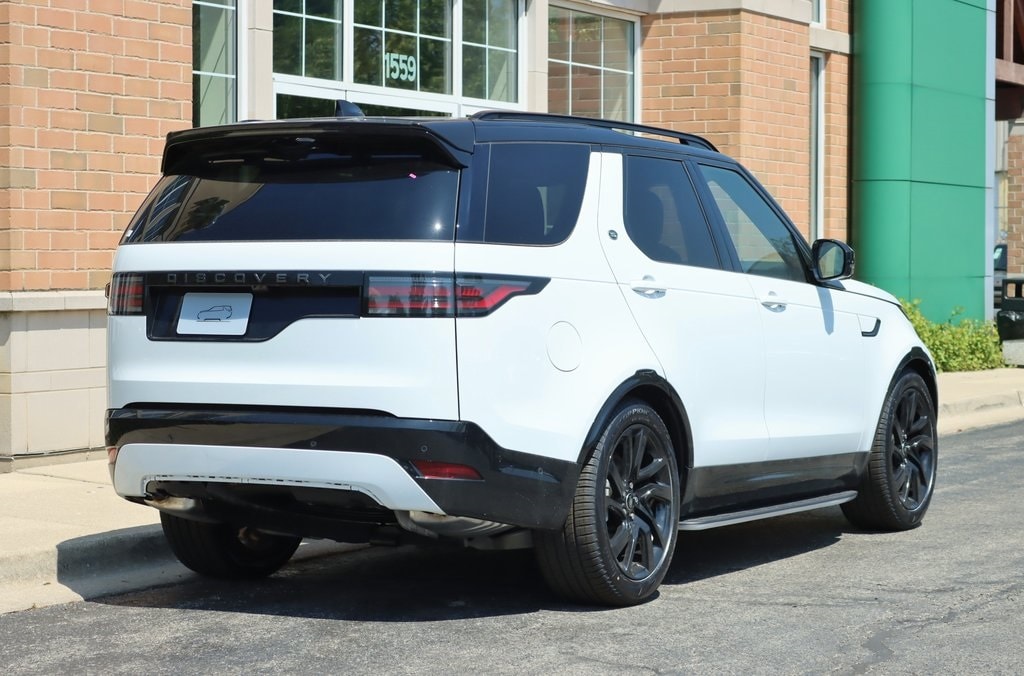 2024 Land Rover Discovery Dynamic SE 5