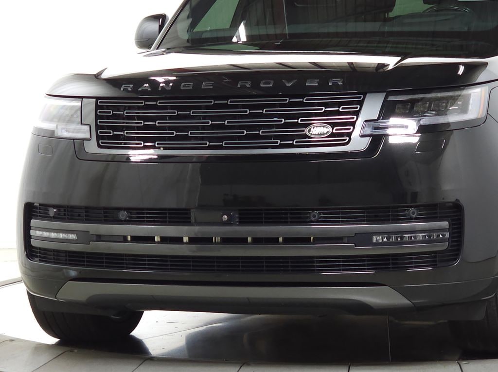 Used 2025 Land Rover Range Rover Plug-In Hybrid Autobiography SUV