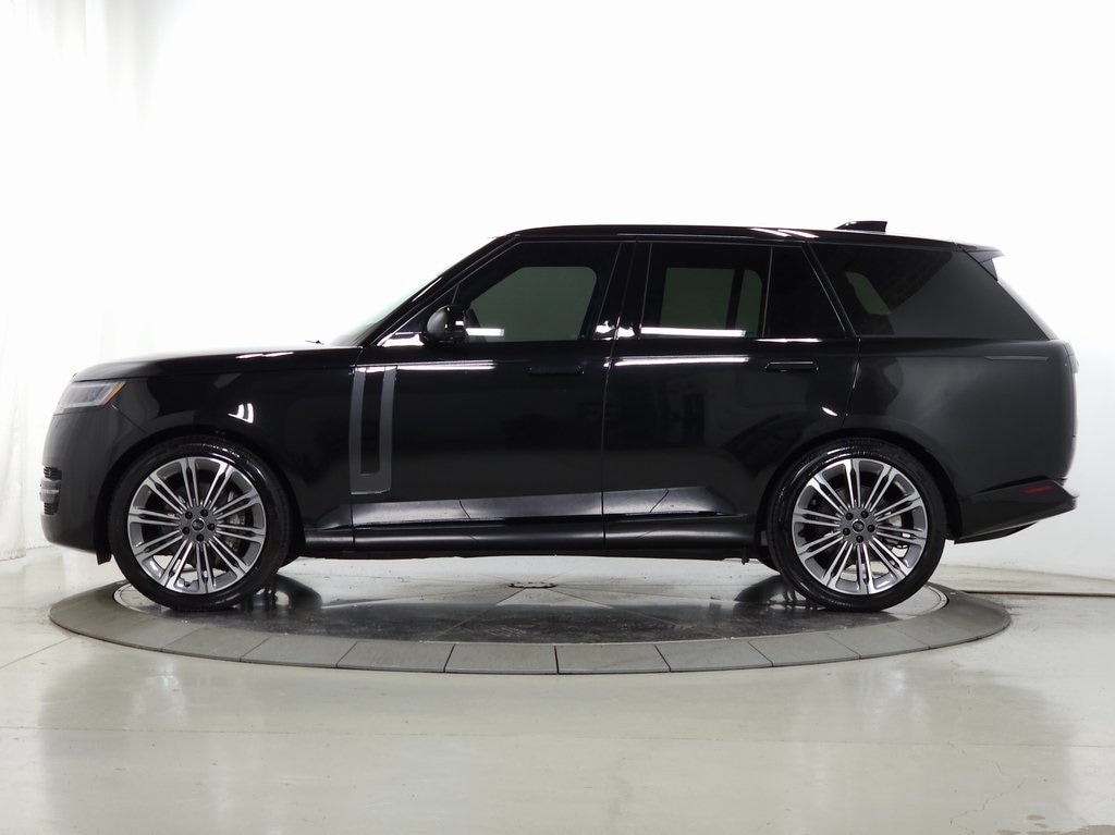 Used 2025 Land Rover Range Rover SE SUV