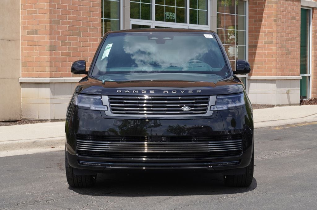 New 2026 Land Rover Range Rover SV SUV