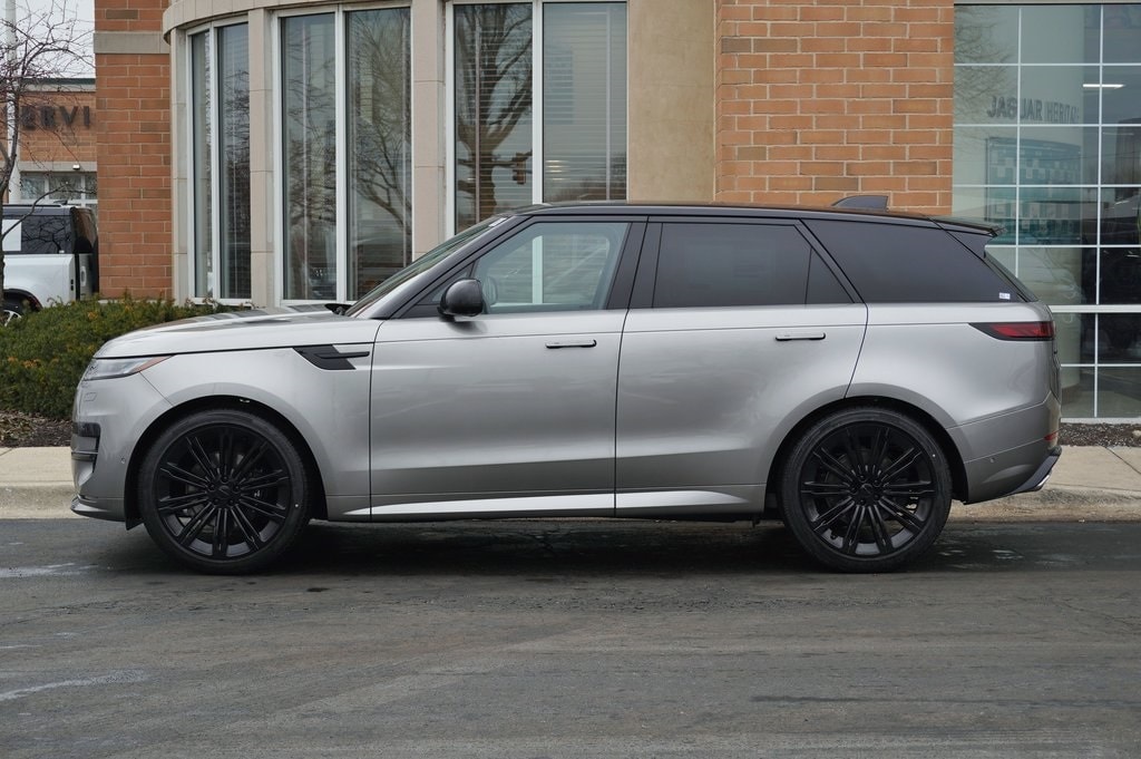 New 2026 Land Rover Range Rover Sport Dynamic SE SUV