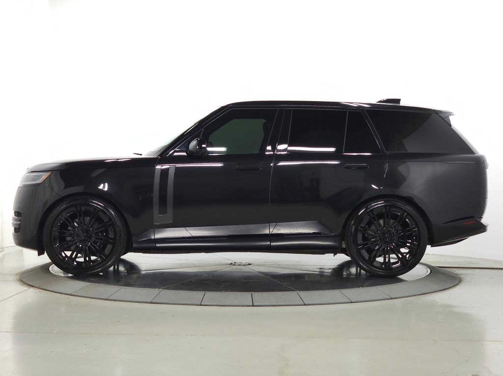 Used 2026 Land Rover Range Rover SE SUV