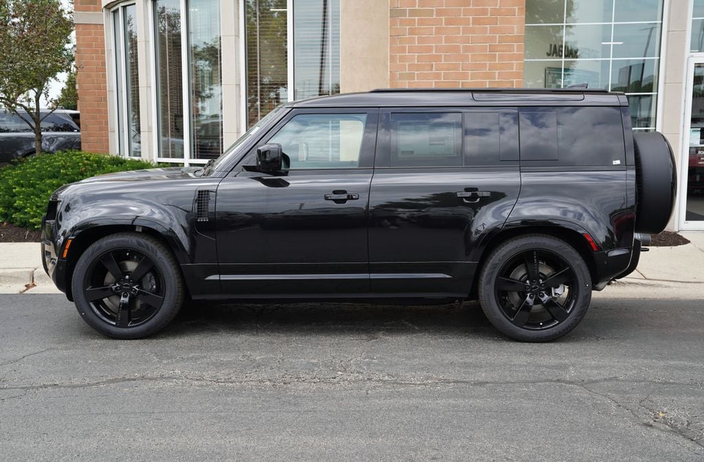 New 2026 Land Rover Defender 110 X-Dynamic SE SUV