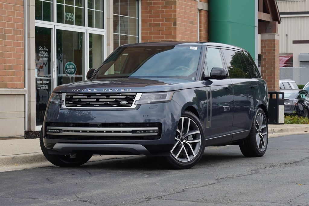 New 2026 Land Rover Range Rover SE SUV