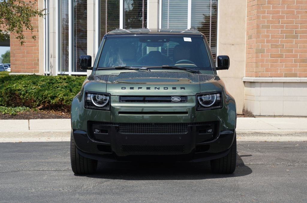 New 2026 Land Rover Defender 110 X-Dynamic SE SUV