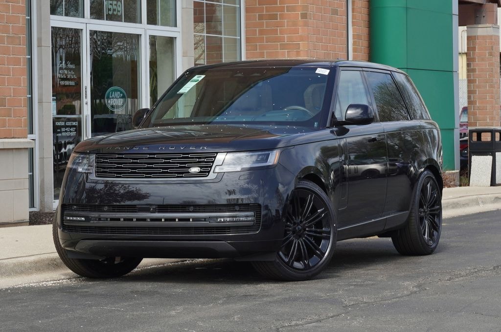 New 2026 Land Rover Range Rover SE SUV