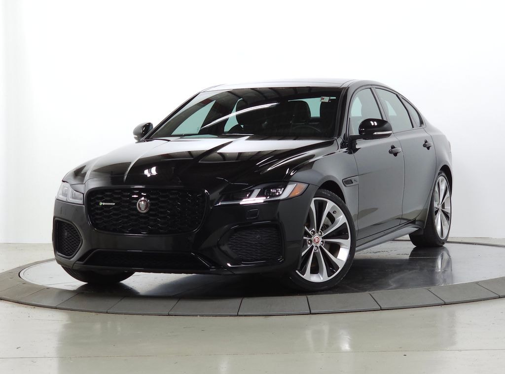 Used 2022 Jaguar XF R-Dynamic SE Sedan