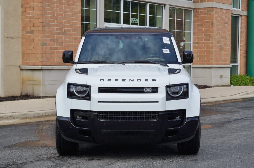 New 2026 Land Rover Defender 110 X-Dynamic SE SUV