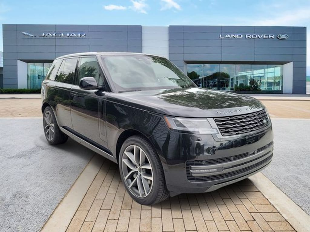 New 2026 Land Rover Range Rover SE SUV