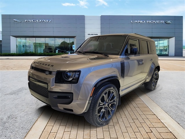 2026 Land Rover Defender OCTA's photo