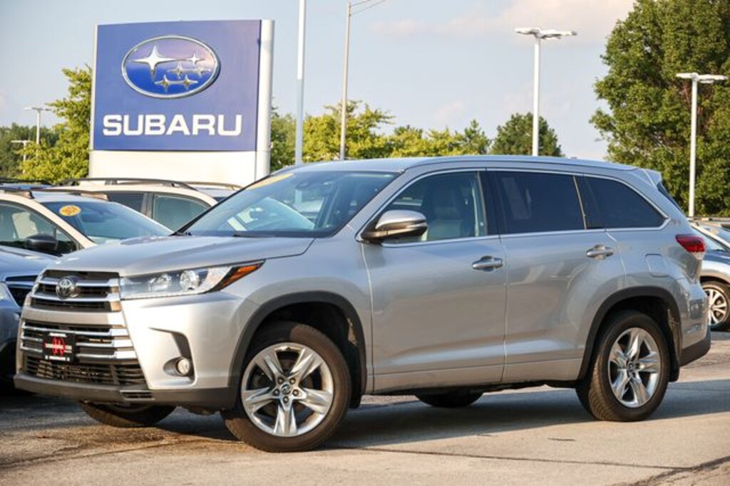 Used 2017 Toyota Highlander Limited SUV