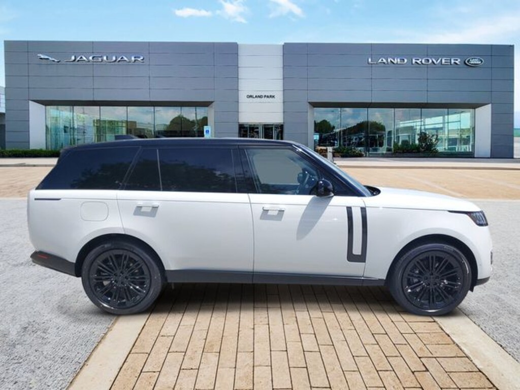 New 2026 Land Rover Range Rover SE 7 Seats SUV