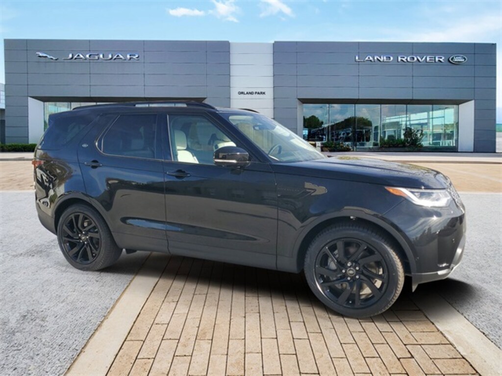 New 2025 Land Rover Discovery S SUV